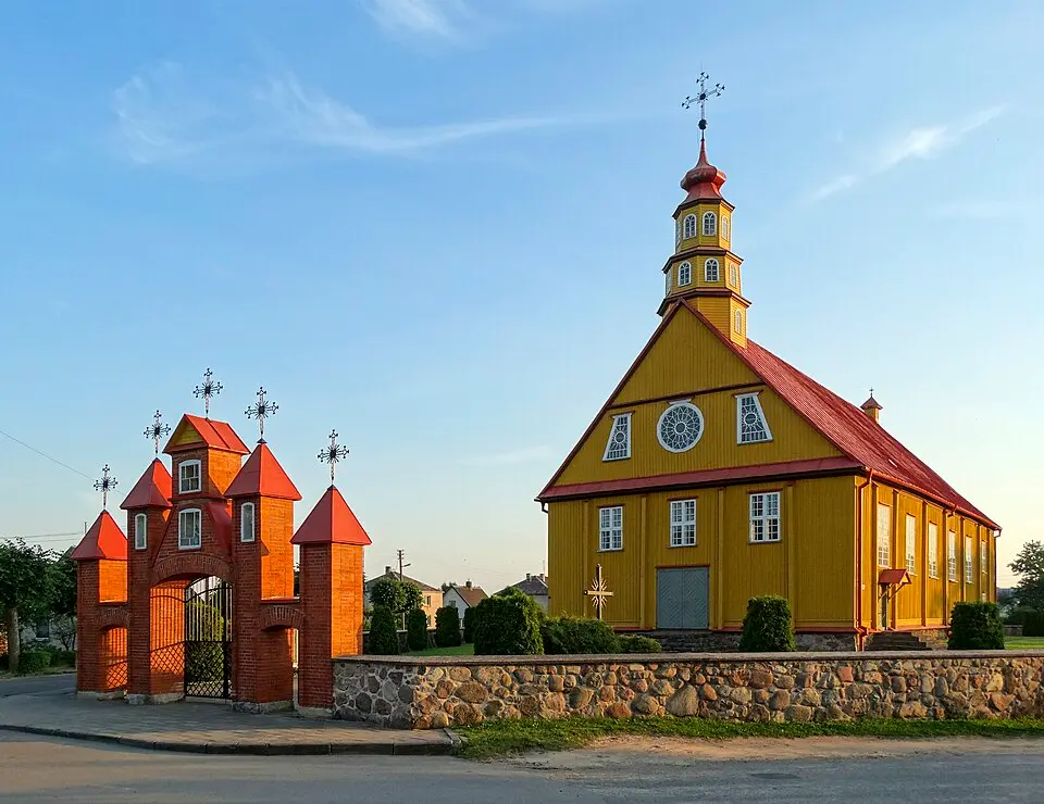 Varnių Šv. Aleksandro bažnyčia