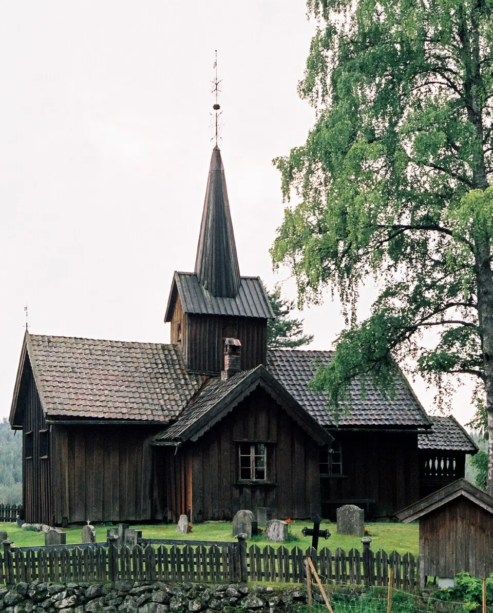 Vatnås kirke