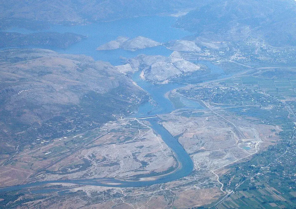 Vau i Dejës Hydroelectric Power Station