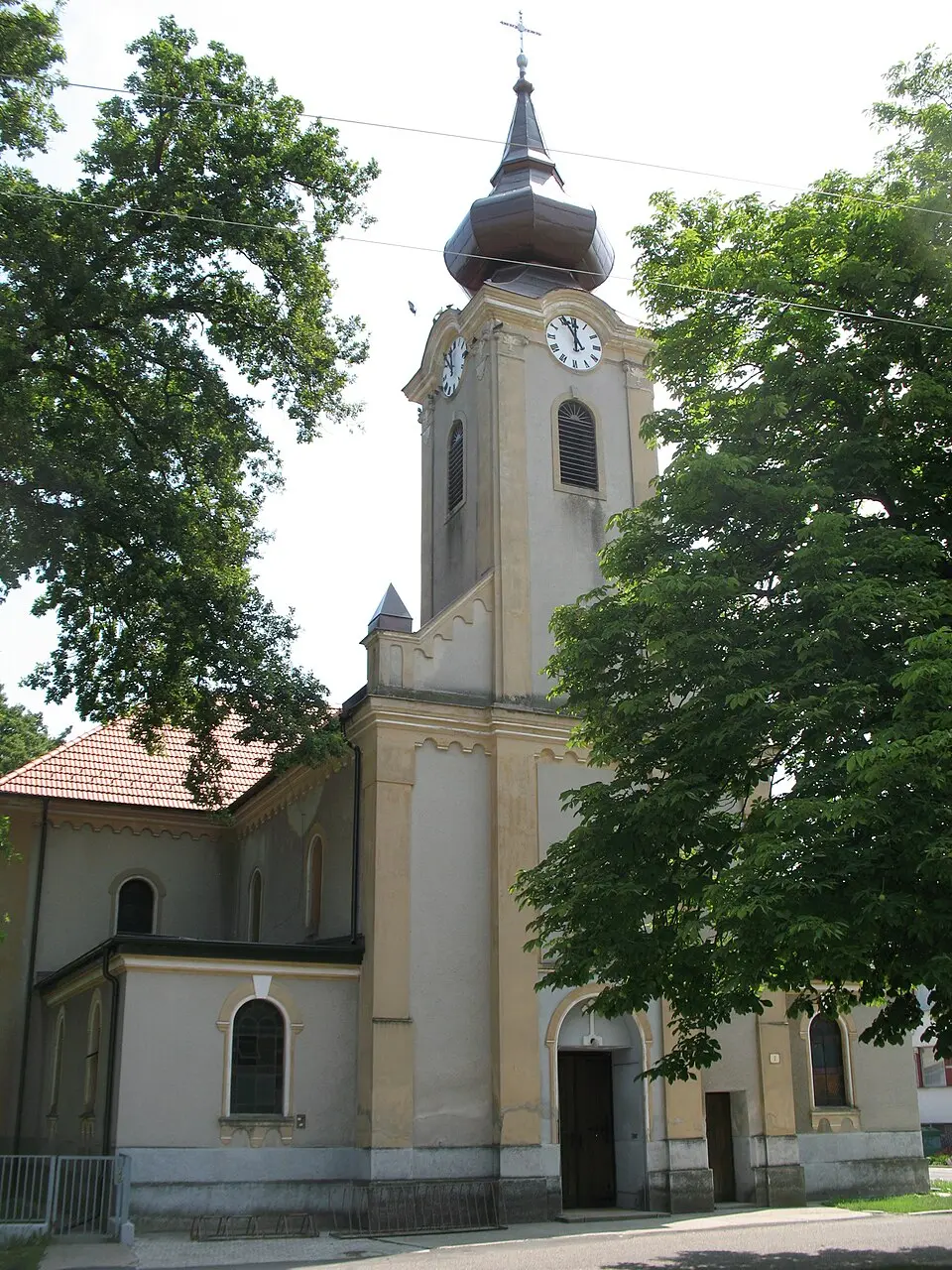 Obrázek: Taz666 · CC BY-SA 3.0 Trhová Hradská