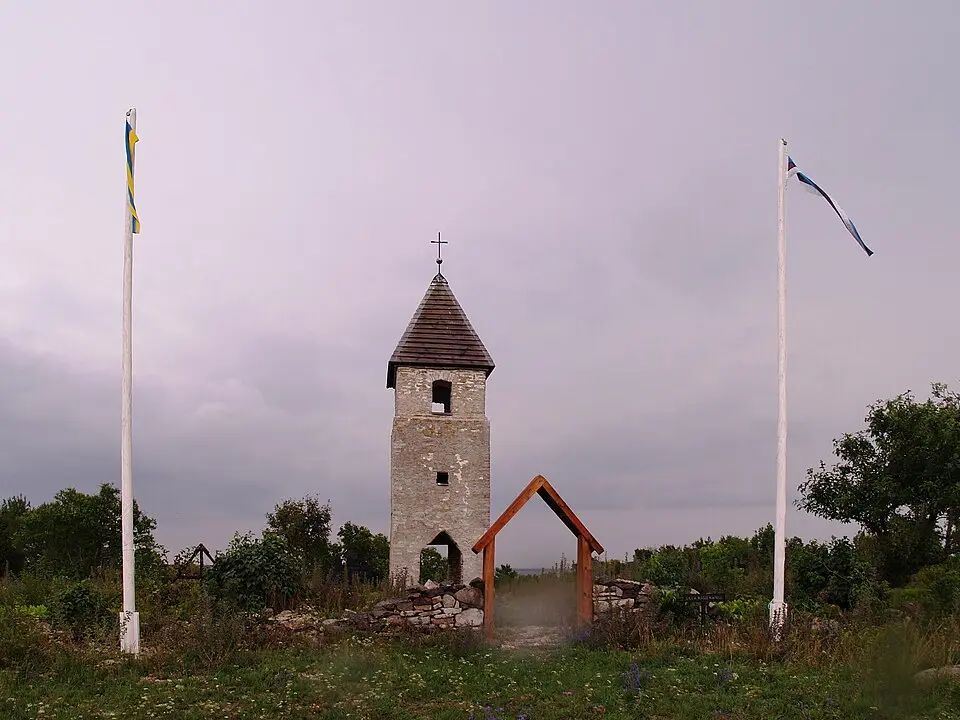 Petite Pakri