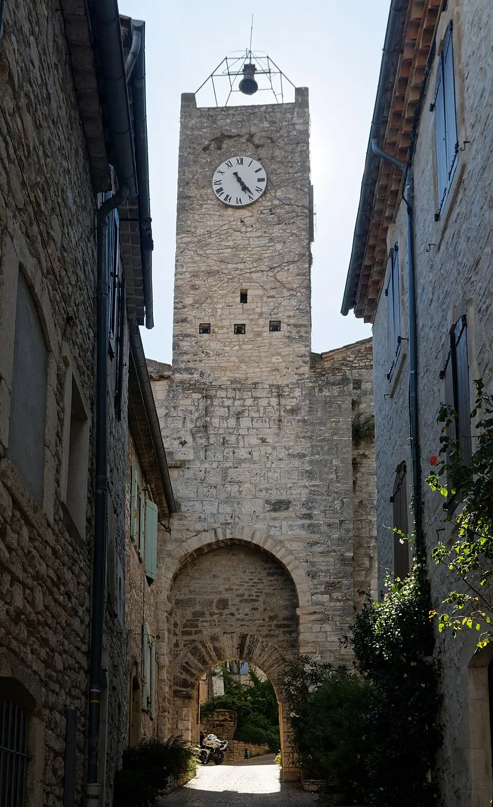 porte de Sabran