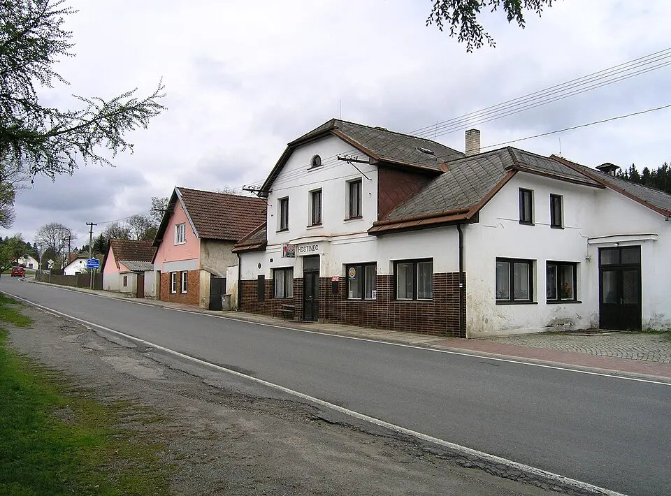 Včelnička