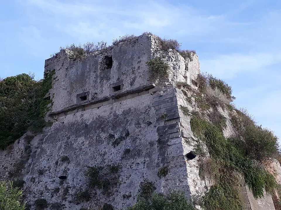 castello Ruffo