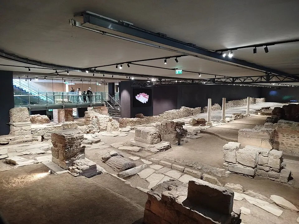 Venizelou