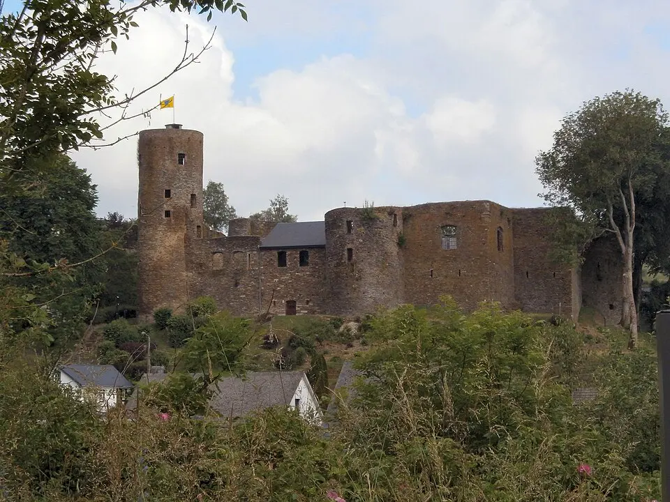 Burg Reuland