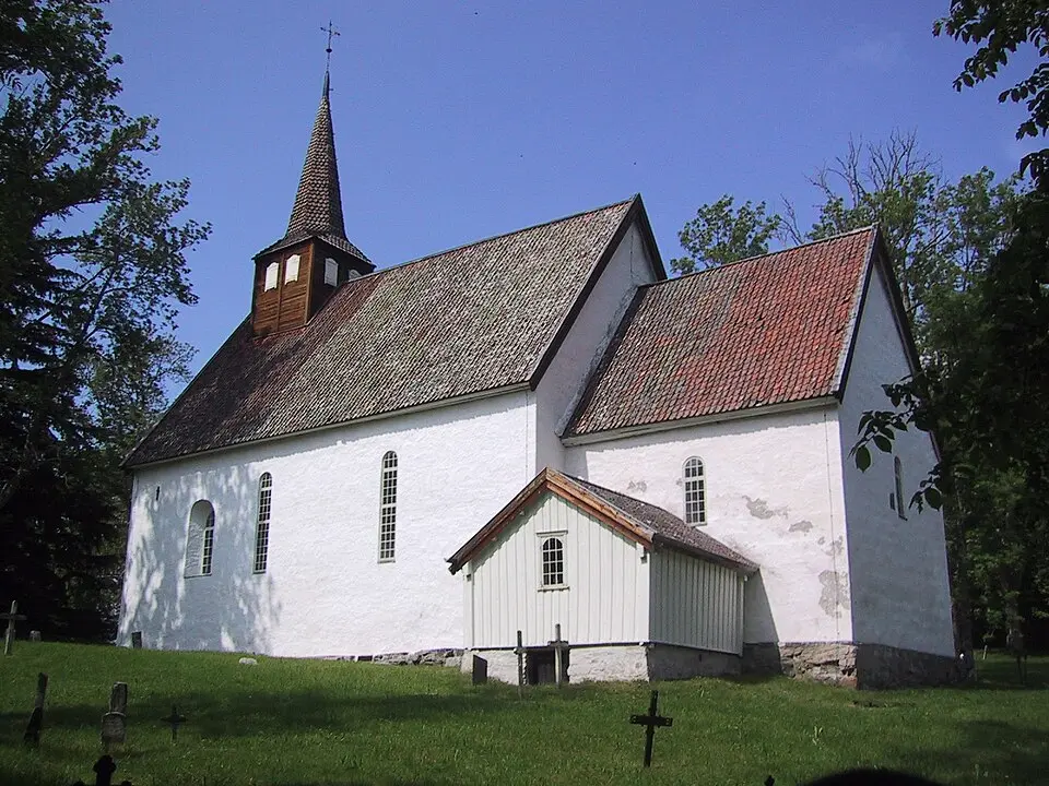 Veøy gamle kirke