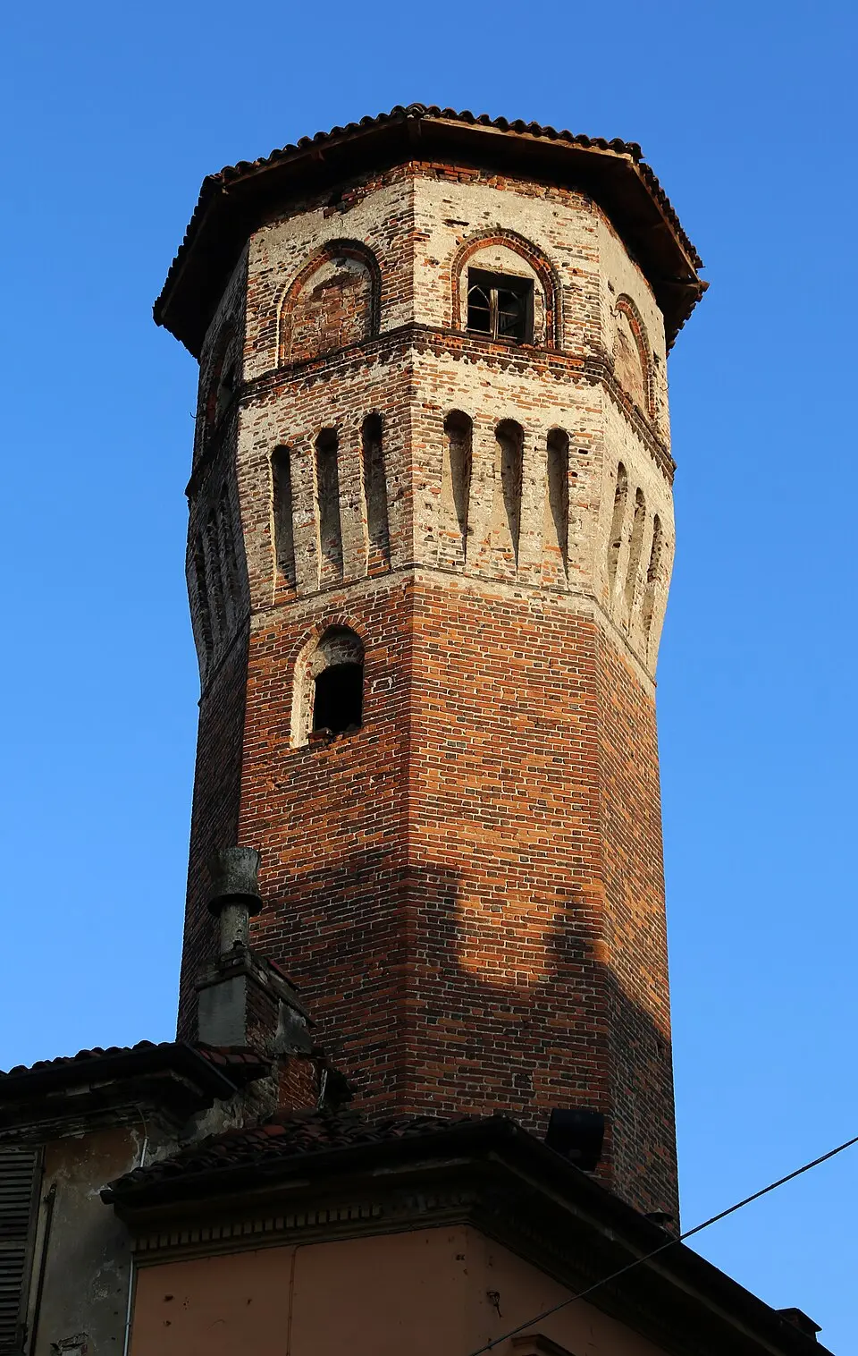Torre dei Vialardi