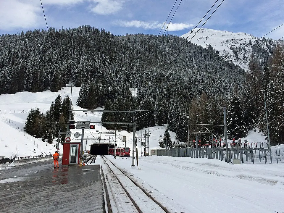 Obrázek: Albinfo · CC0 tunel Vereina