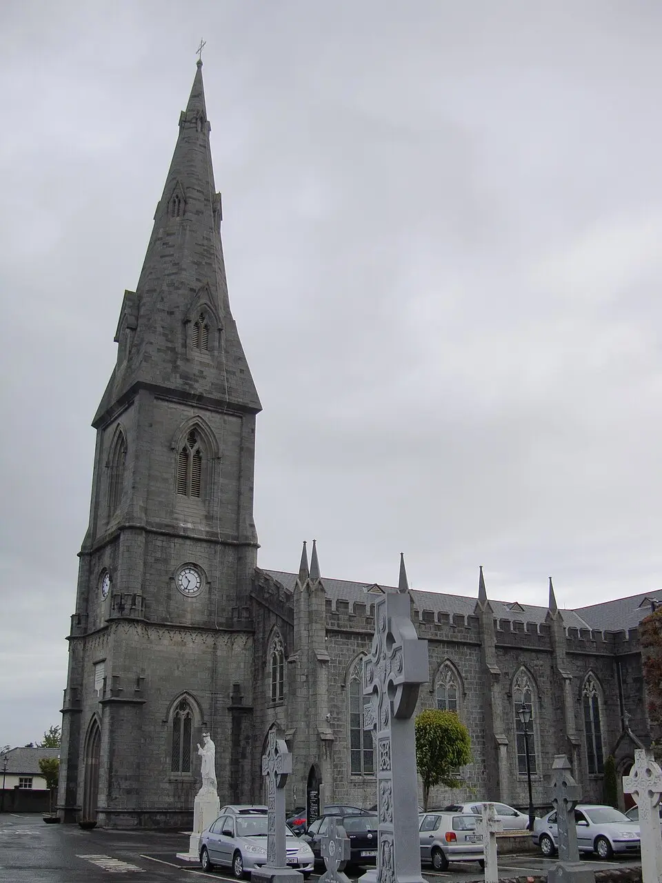 Obrázek: JohnArmagh · CC BY-SA 3.0 St. Muredack's Cathedral