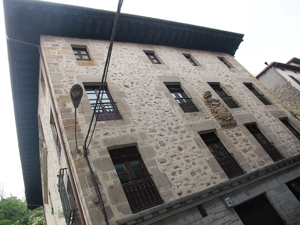 Torre Masterreka