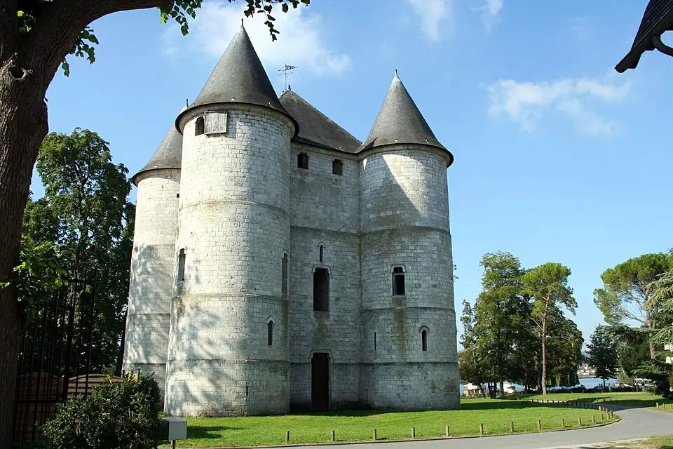 Schloss Tourelles