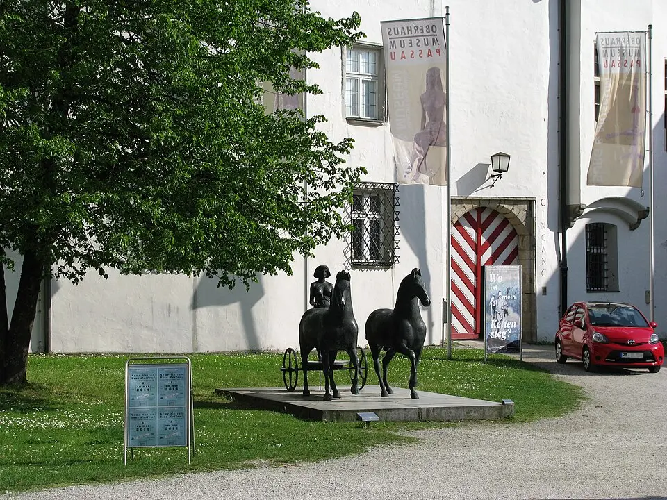 Image: Gras-Ober · CC BY-SA 3.0 Oberhausmuseum