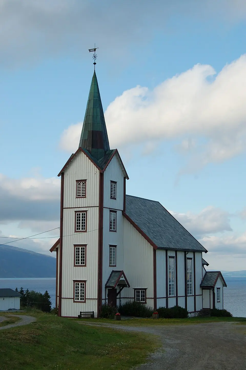 Vestvik kirke