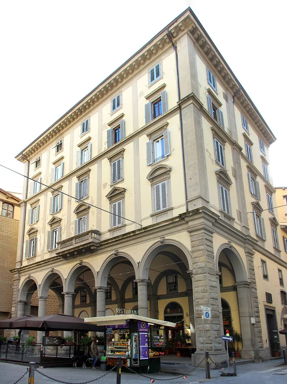 Palazzo dei Portici