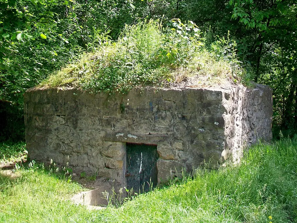 fontaine aux Moines