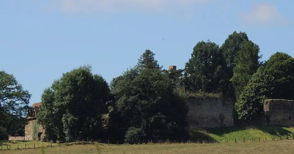château du Vieux-Lavardin