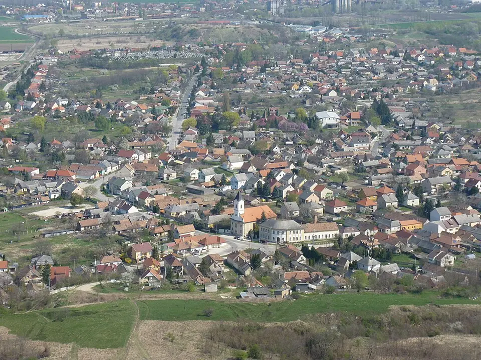 Obrázek: Antissimo · CC BY-SA 4.0 Tokod