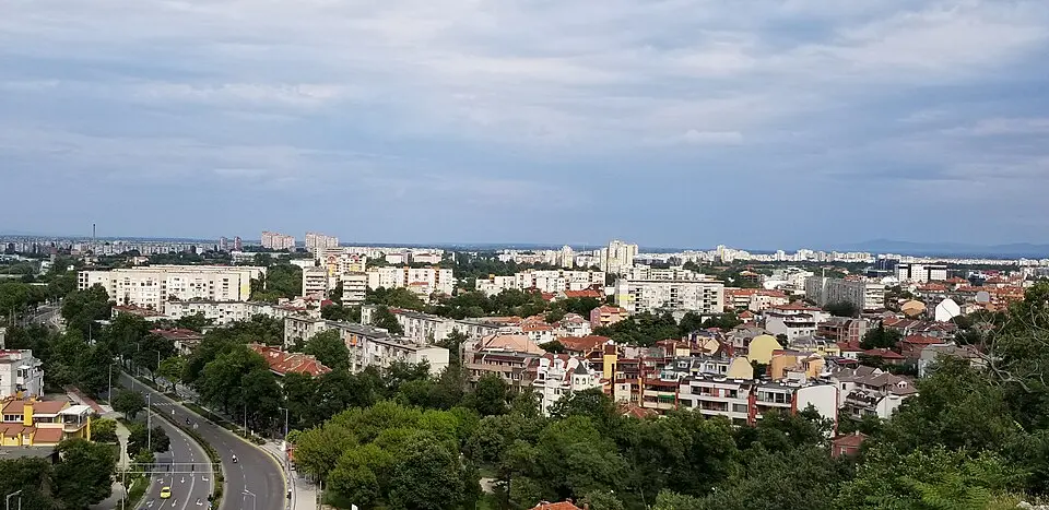 Източен