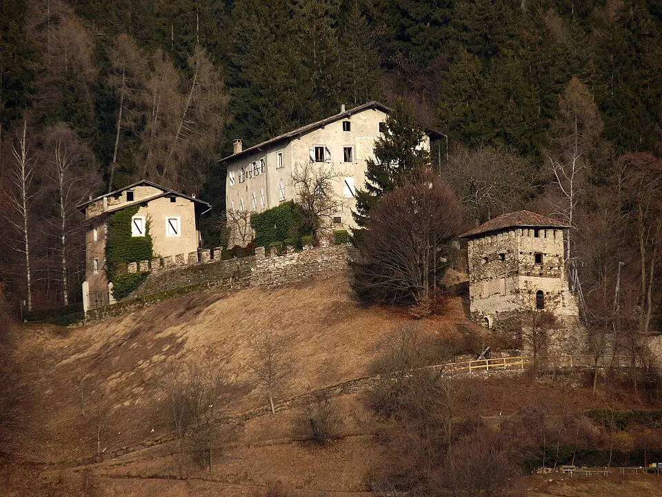Vigolo Castle