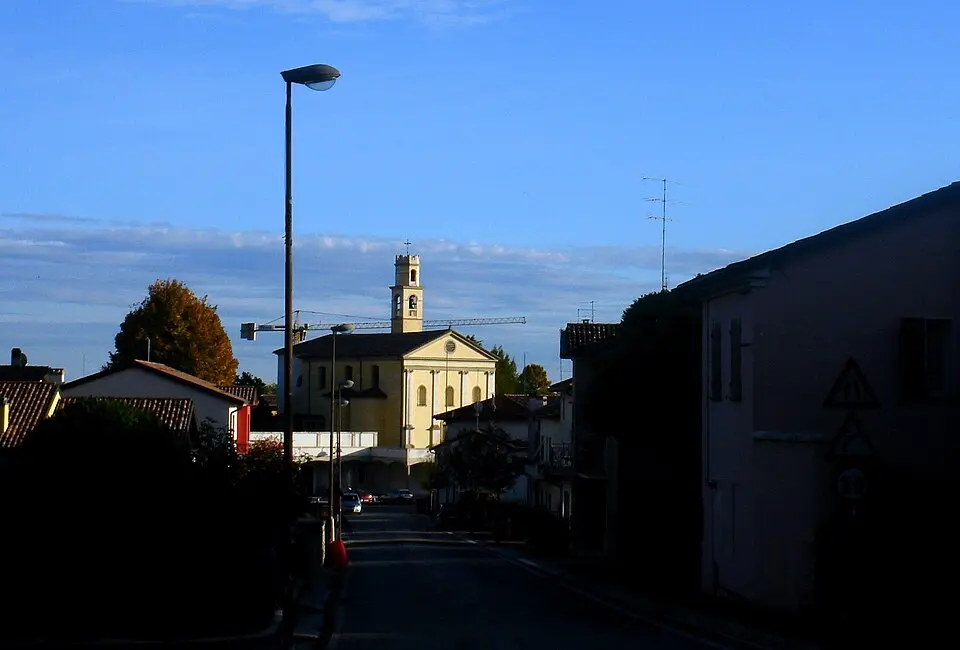 Villa di Villa