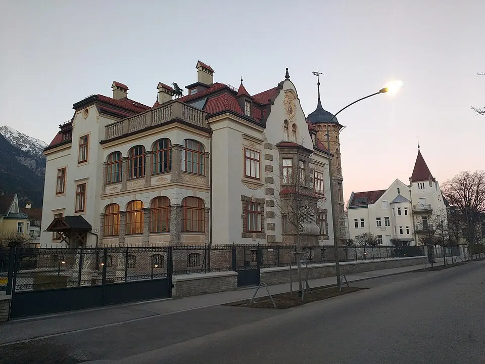 Villa