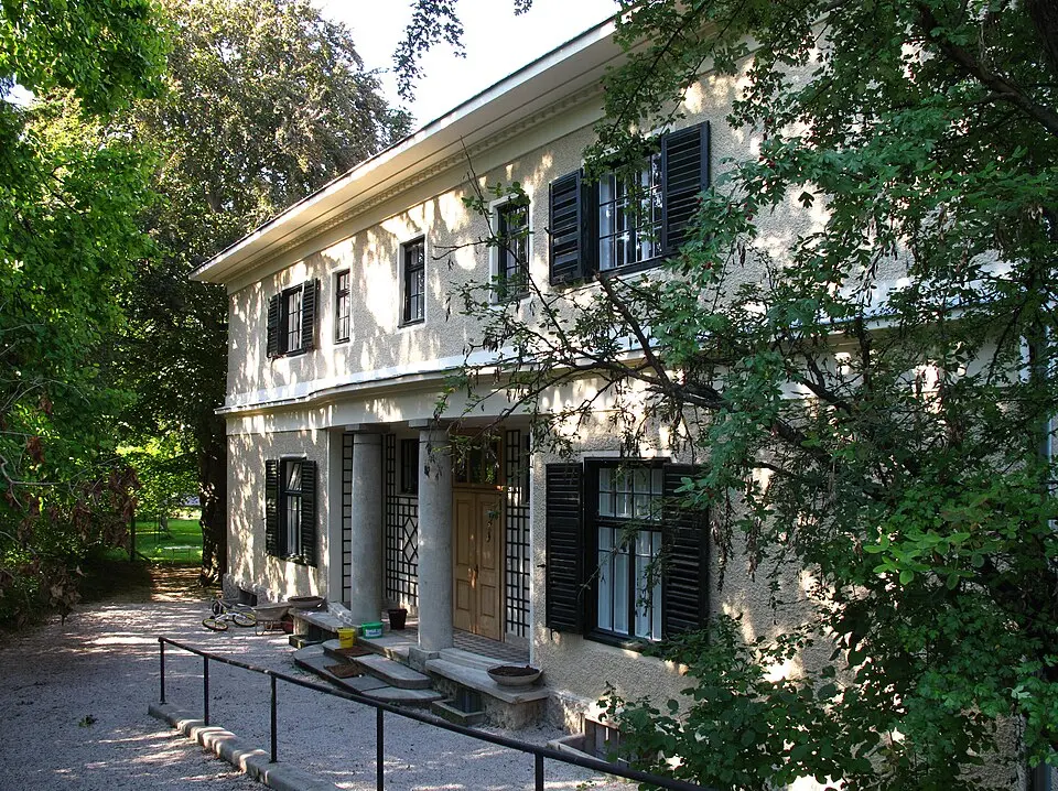 Villa Hauch, Direktionsgebäude des Kruppschen Nahrungsmittel-Lagerhauses
