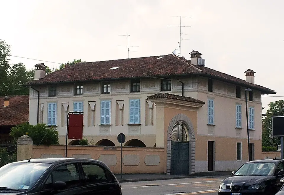 Image: Julian Hallon · CC BY-SA 3.0 Borgosatollo