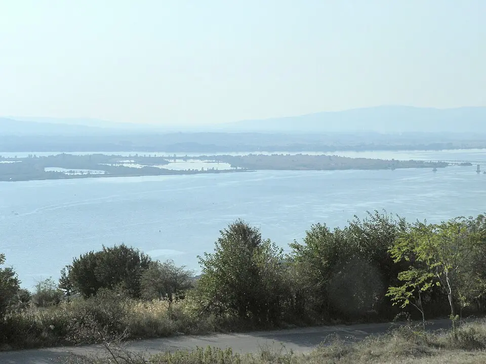 Ostrovul Moldova Veche