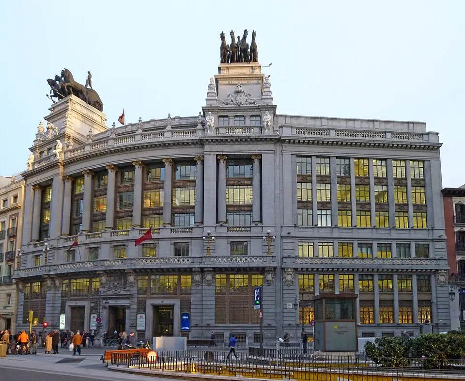 stavba Banco de Bilbao