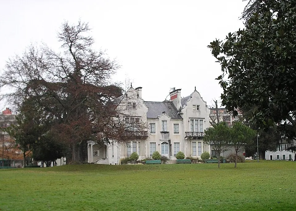 Villa Lawrance