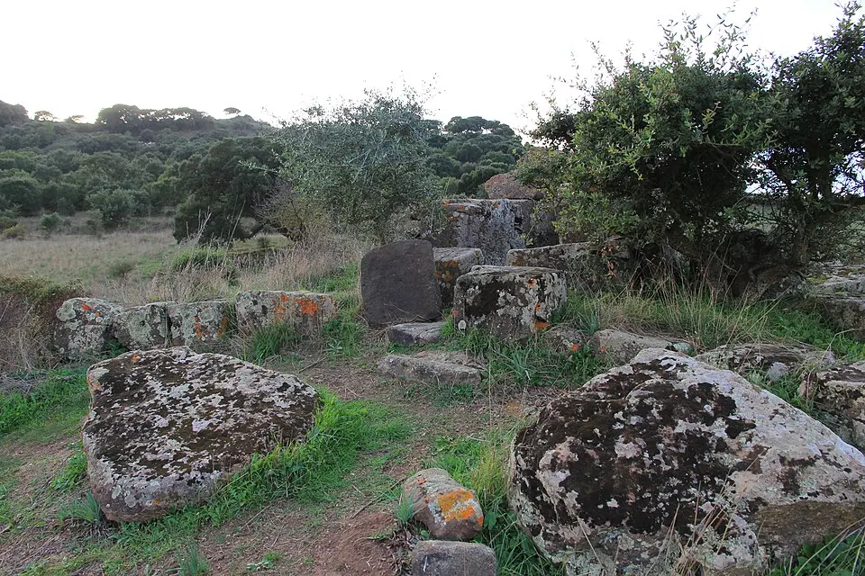 tomba dei giganti di Laccaneddu