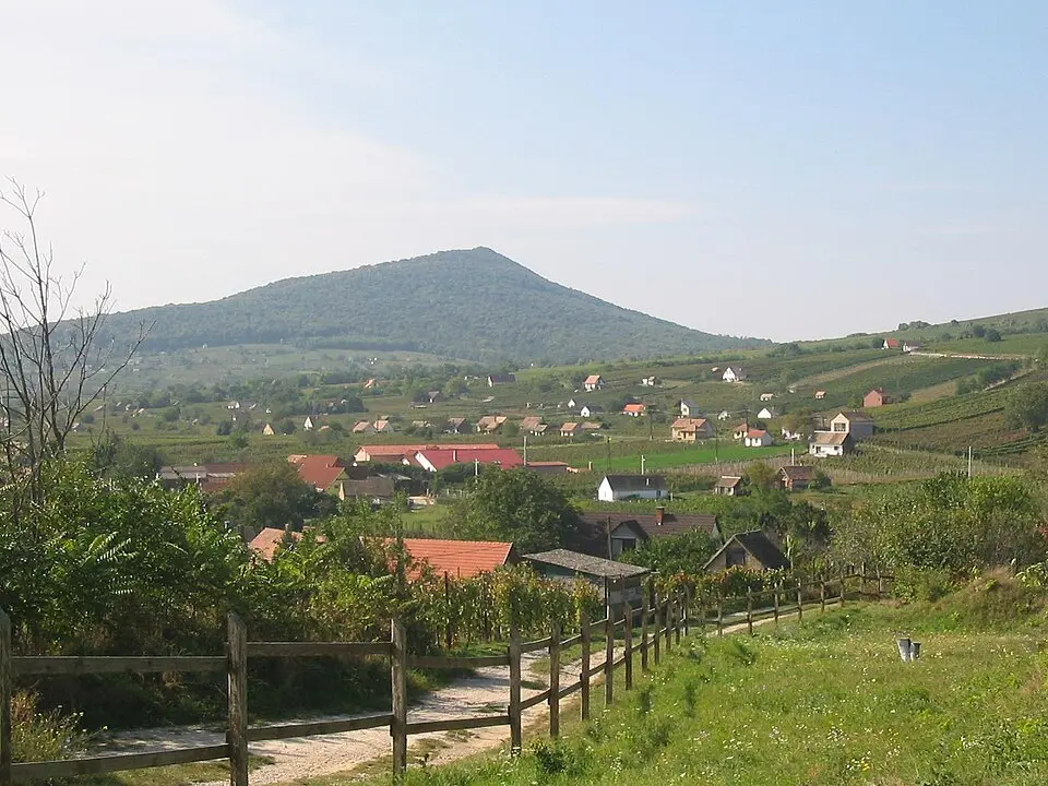 Kép: Cserlajos · CC BY-SA 3.0 Villányi-hegység
