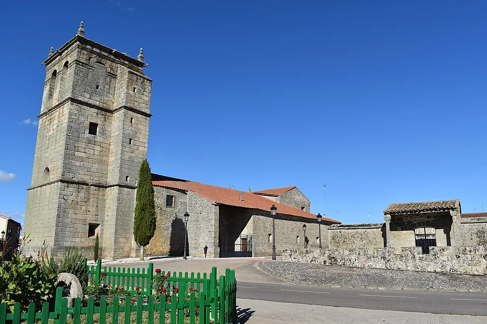 Image: Estevoaei · CC BY-SA 4.0 Villar del Buey