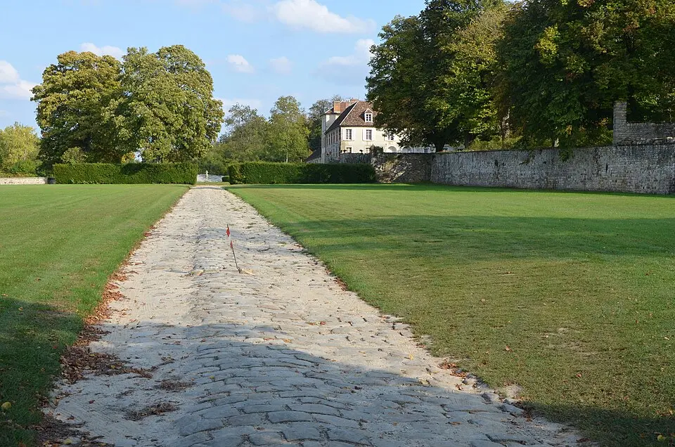 château de Saint-Ange de Villecerf