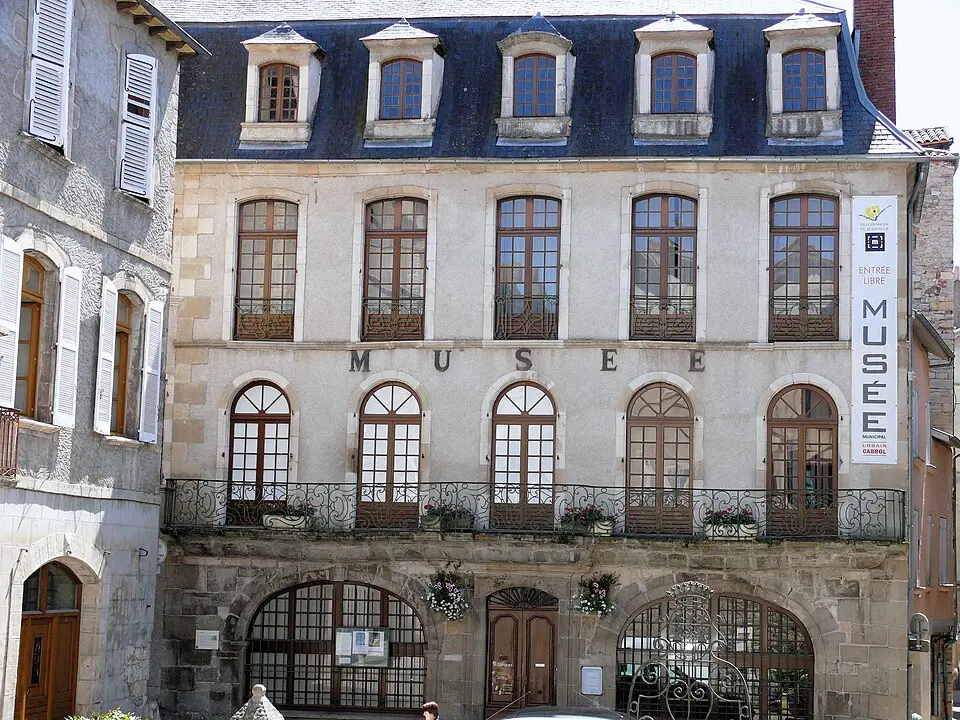 musée municipal Urbain-Cabrol