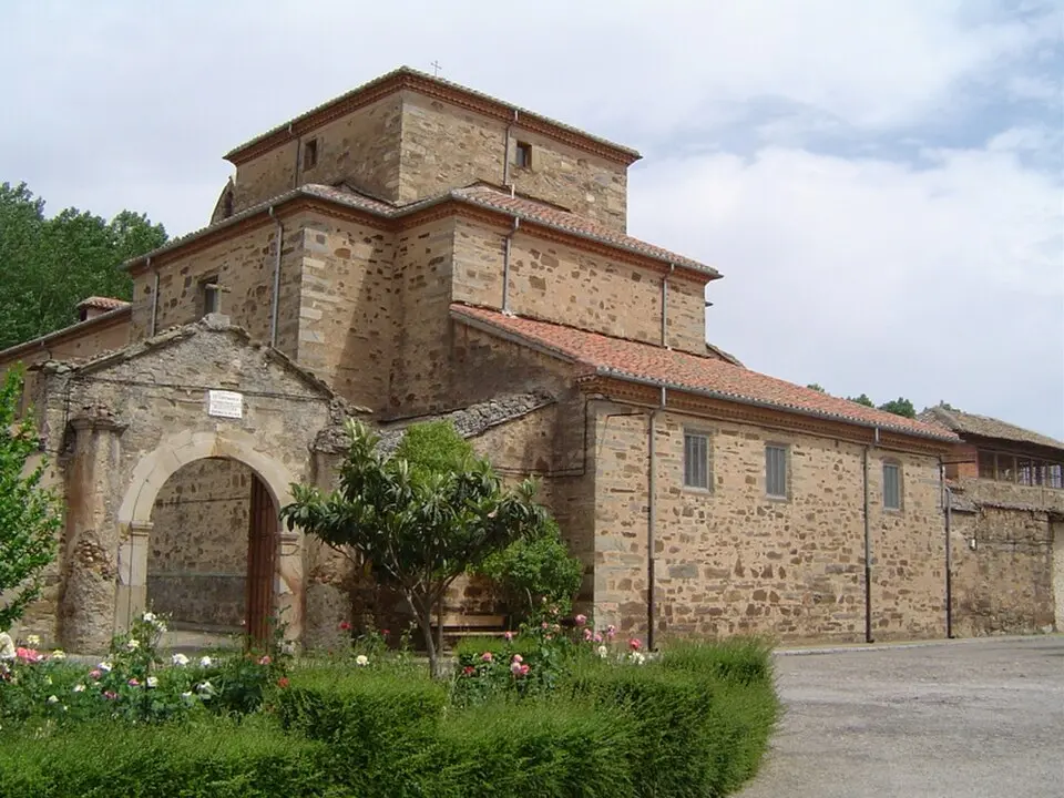 Image: Apc1959 · CC BY 3.0 Monasterio de Santa María de la Asunción