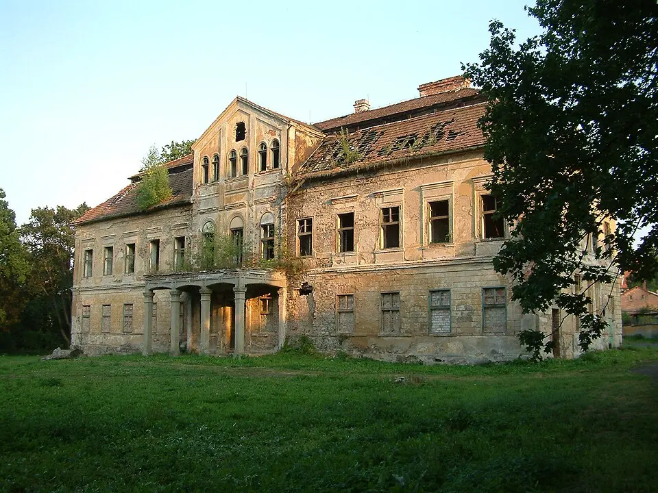 nový zámek Vintířov