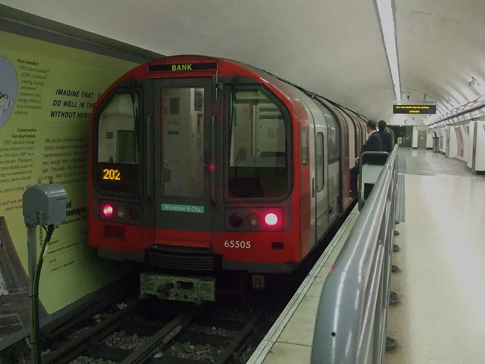 ligne Waterloo & City
