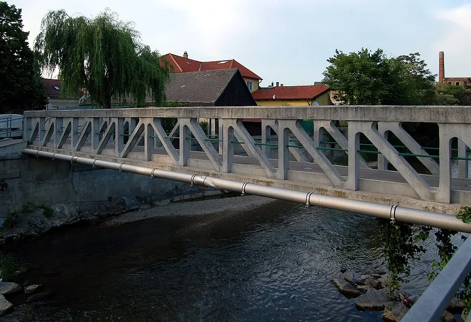 Fußgängerbrücke