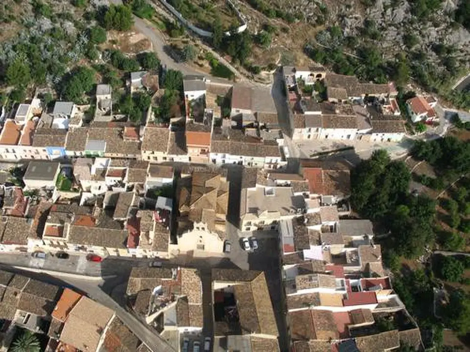 Tormos