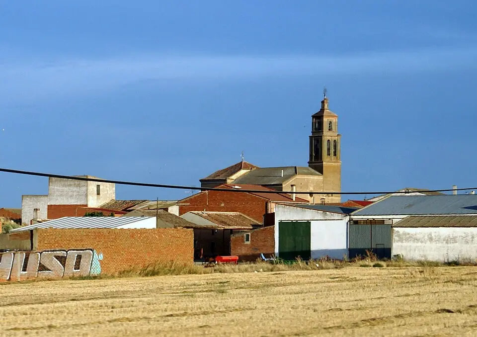 Image: Rastrojo (D•ES) · CC BY-SA 3.0 Ataquines