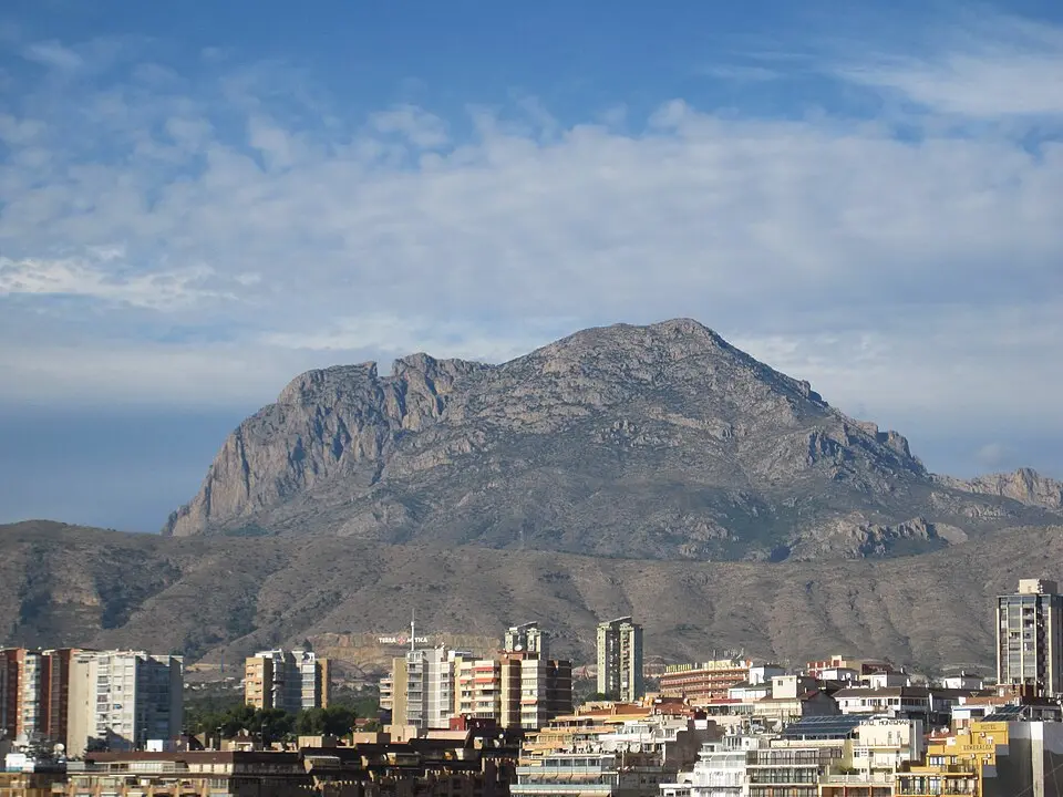 Kép: Rodelar · CC BY-SA 3.0 Puig Campana