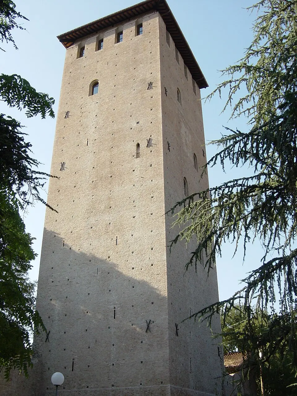 Obrázok: 52AttilioRighi · CC BY-SA 4.0 torre dei Bolognesi