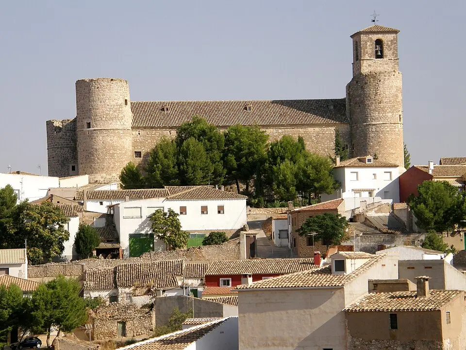 Obrázok: Miguelsalas · CC BY-SA 4.0 Castillo de Garcimuñoz