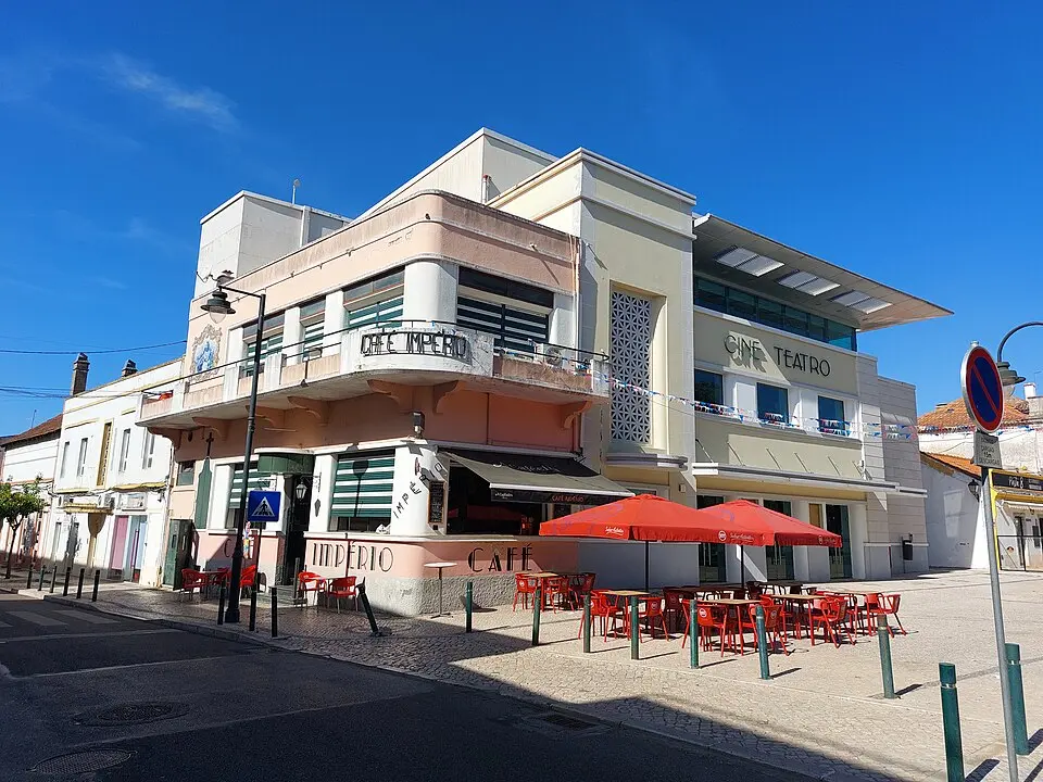Cine-Teatro de Almeirim