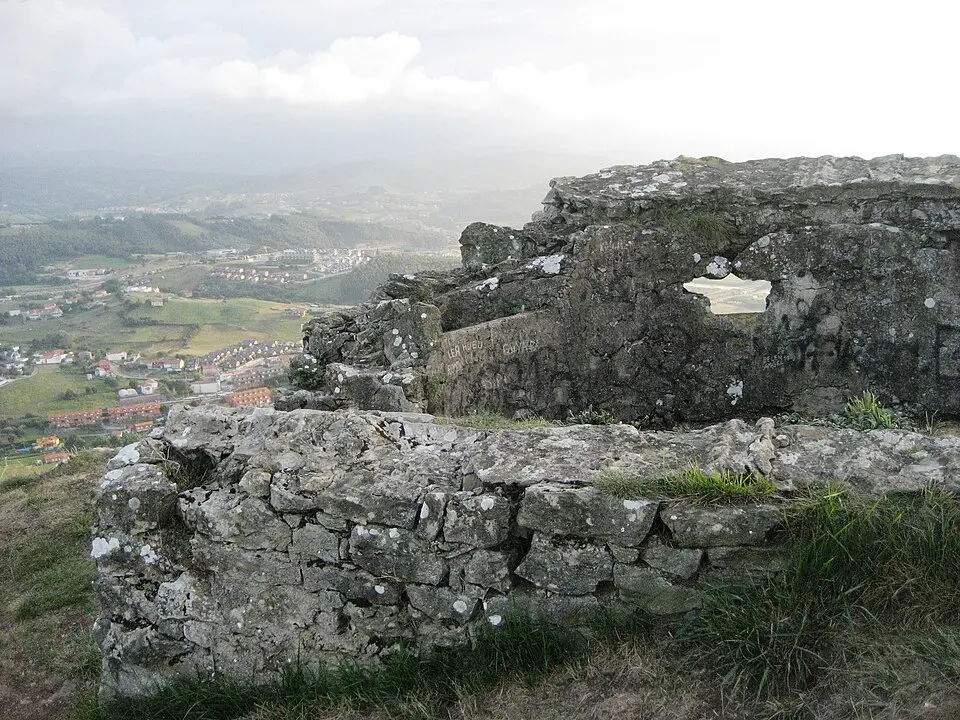 Castillo de Pedraja