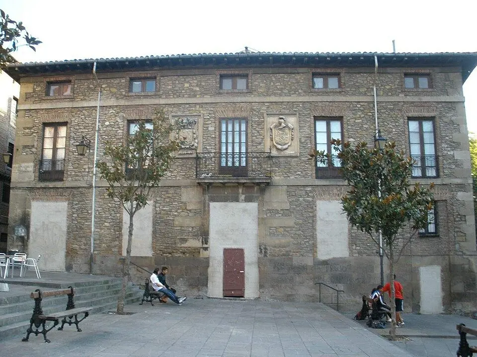 Casa De Los Álava Velasco