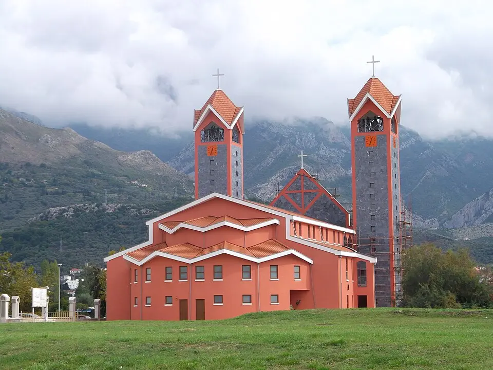 Co-Cathedral of Saint Peter the Apostle