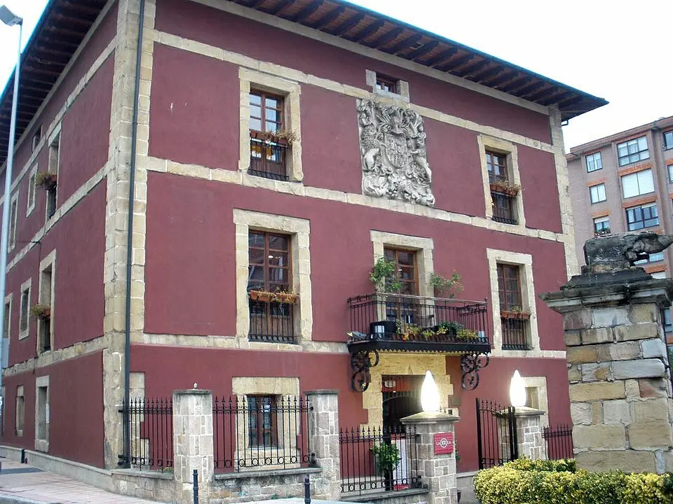 Larrea jauregia